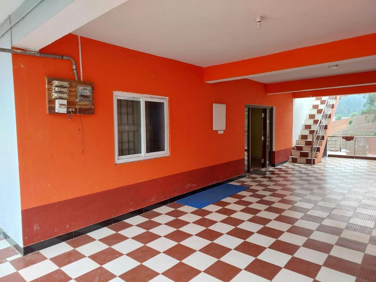 Memmsta Hotels 1510 - Udagamandalam Exterior foto