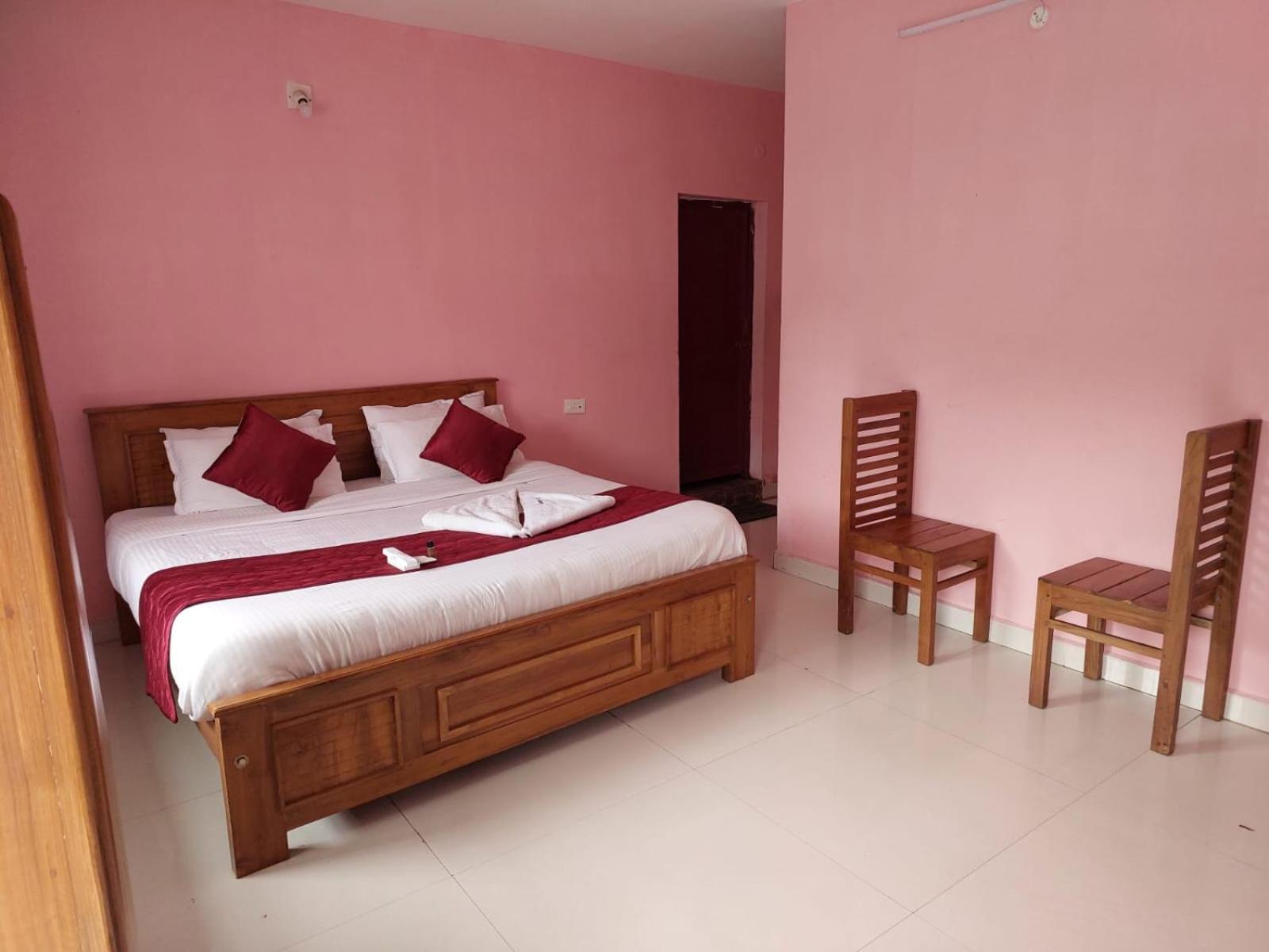 Memmsta Hotels 1510 - Udagamandalam Exterior foto
